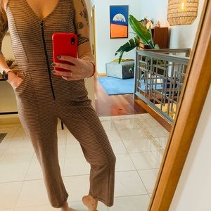 Wild Fable brown checkered Jumper.